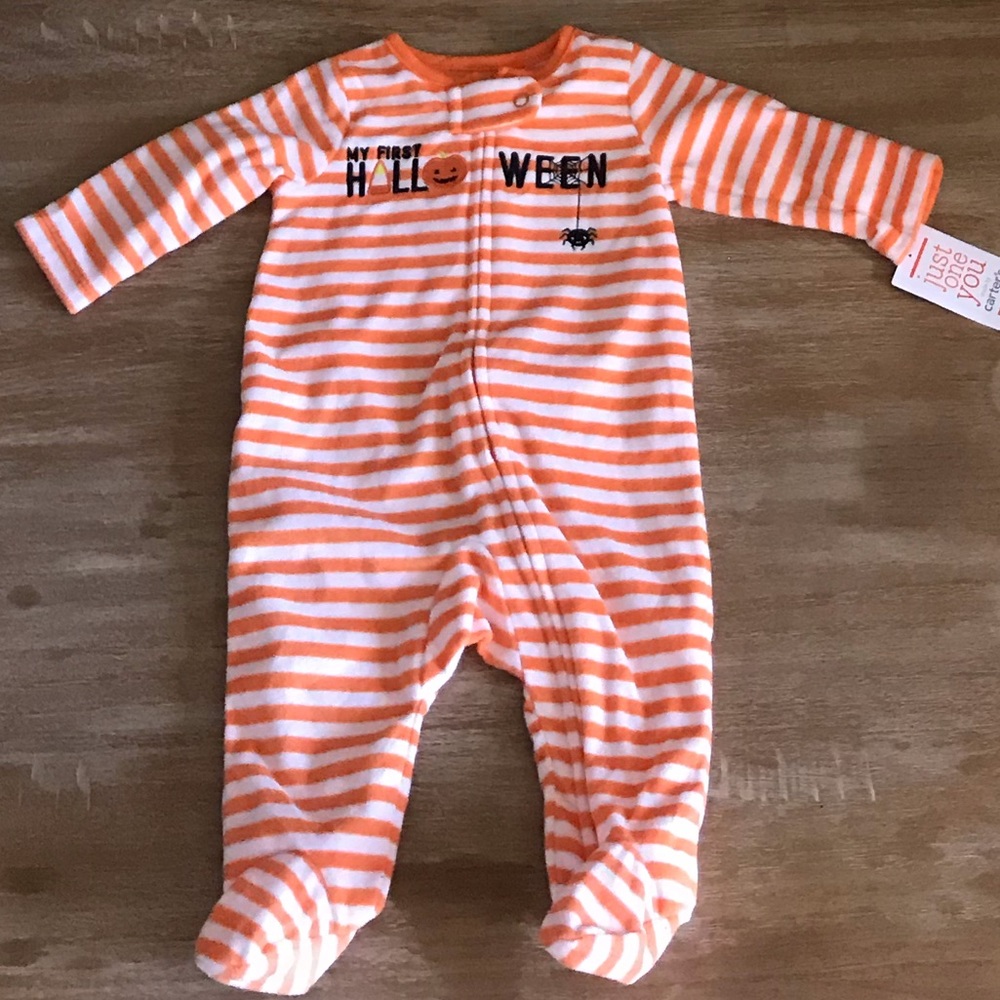3/$20 NWT Carter’s Halloween Zip-up Onesie, 3mos